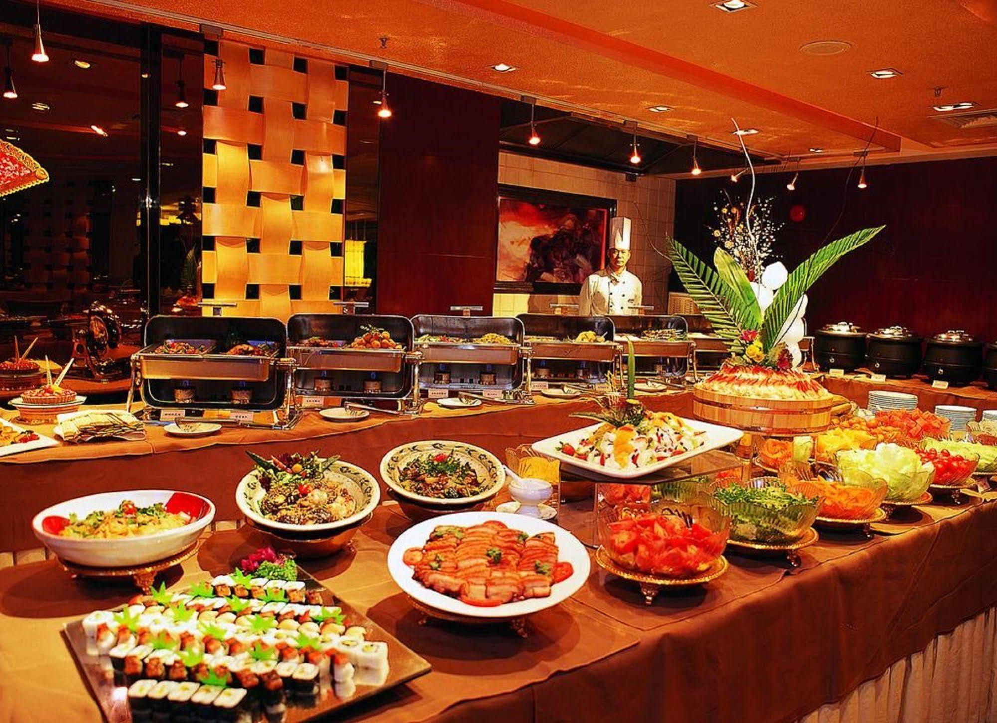 Mandarin Hotel Гуанджоу Екстериор снимка